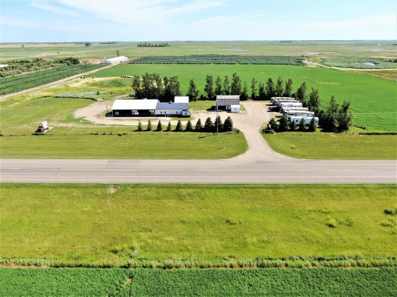 36275 US HWY 12, Ipswich, SD 57451